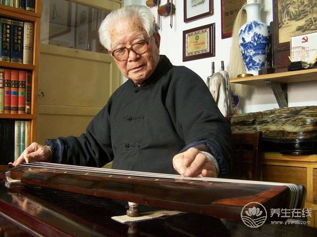 養生首先“不貪生”——懷念國醫大師張燦玾先生 養生首先“不貪生”——懷念國醫大師張燦玾先生