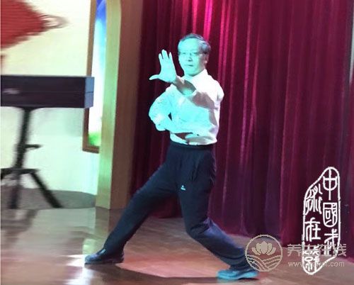 上海崇明戴迪養(yǎng)生基地舉行中華武藝展示活動 上海崇明戴迪養(yǎng)生基地舉行中華武藝展示活動
