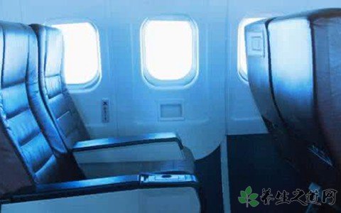 獅航客機滑出跑道 坐飛機的注意事項有哪些