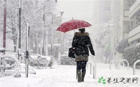 玉樹雪災(zāi)啟動(dòng)救災(zāi) 大雪天氣的安全注意事項(xiàng)