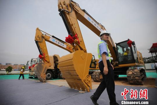 深圳大手筆建腫瘤治療設施 一次性新增10臺直線加速器 深圳大手筆建腫瘤治療設施 一次性新增10臺直線加速器