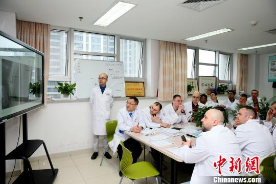 “一帶一路”沿線國家醫院醫生組團來皖交流學習 “一帶一路”沿線國家醫院醫生組團來皖交流學習