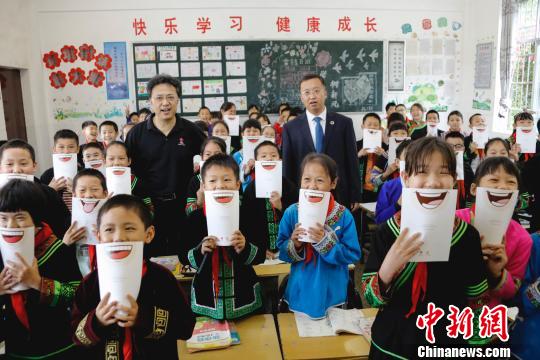 中國(guó)紅基會(huì):2019年貧困先心病患兒篩查救助行動(dòng)將超20次 中國(guó)紅基會(huì):2019年貧困先心病患兒篩查救助行動(dòng)將超20次