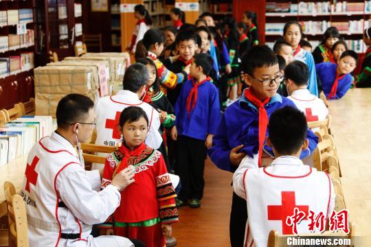中國(guó)紅基會(huì):2019年貧困先心病患兒篩查救助行動(dòng)將超20次 中國(guó)紅基會(huì):2019年貧困先心病患兒篩查救助行動(dòng)將超20次