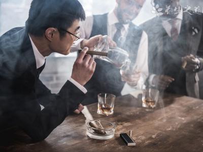 抽煙引發(fā)森林火災(zāi) 吸煙的危害有哪些