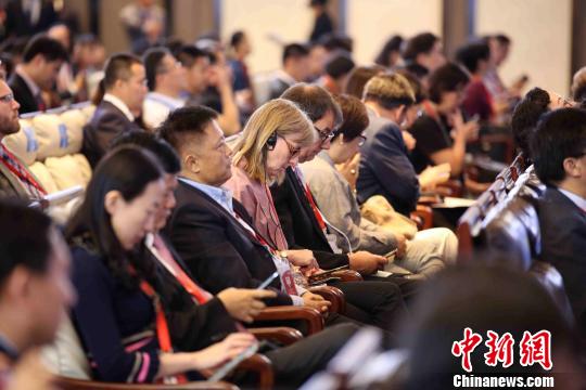博鰲亞洲論壇全球健康論壇大會啟幕 陳馮富珍任大會主席-易網健康<a href=http://m.aoa7937.com/jkys/ target=_blank class=infotextkey>養生</a>網 博鰲亞洲論壇全球健康論壇大會啟幕 陳馮富珍任大會主席
