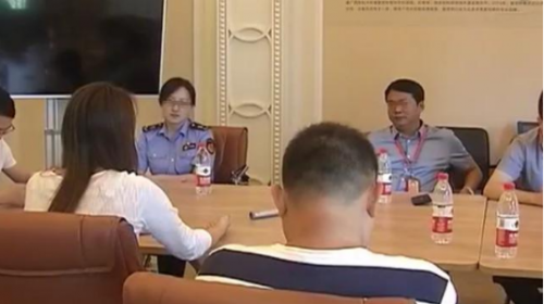 南昌愛思特美容醫院整形致毀容 院方:是意外 只愿退手術費及誤工費
