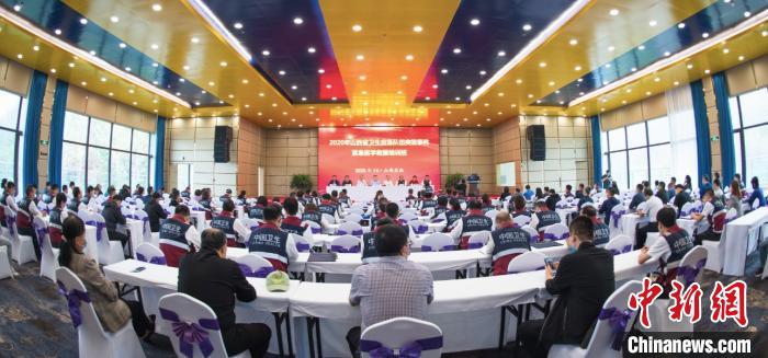 山西舉行緊急醫(yī)學救援實戰(zhàn)演練 提升突發(fā)疫情處置能力-易網(wǎng)健康<a href=http://m.aoa7937.com/jkys/ target=_blank class=infotextkey>養(yǎng)生</a>網(wǎng) 山西舉行緊急醫(yī)學救援實戰(zhàn)演練 提升突發(fā)疫情處置能力