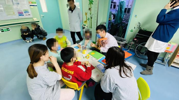 首都兒研所醫務社會工作每年服務患兒超1萬人次-易網健康<a href=http://m.aoa7937.com/jkys/ target=_blank class=infotextkey>養生</a>網 首都兒研所醫務社會工作每年服務患兒超1萬人次