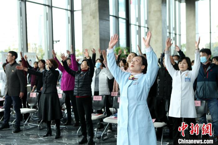 中醫健康養生智慧走進商務樓 提升家庭醫生服務影響力-易網健康養生網 中醫健康養生智慧走進商務樓 提升家庭醫生服務影響力