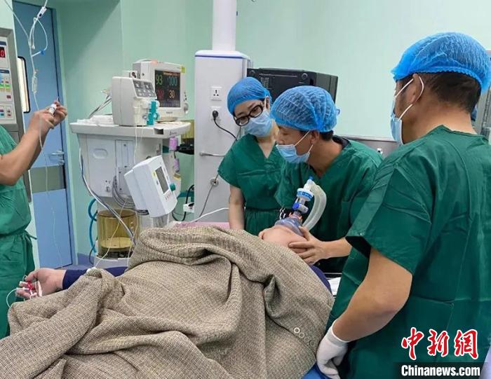 浙江臺(tái)州醫(yī)療援疆守護(hù)民眾健康 提升受援地醫(yī)療水平-易網(wǎng)健康養(yǎng)生網(wǎng) 浙江臺(tái)州醫(yī)療援疆守護(hù)民眾健康 提升受援地醫(yī)療水平