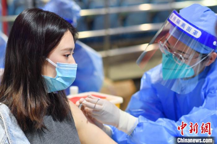 北京累計超851萬人接種新冠疫苗 其中各高校師生52萬人-易網健康養生網 北京累計超851萬人接種新冠疫苗 其中各高校師生52萬人