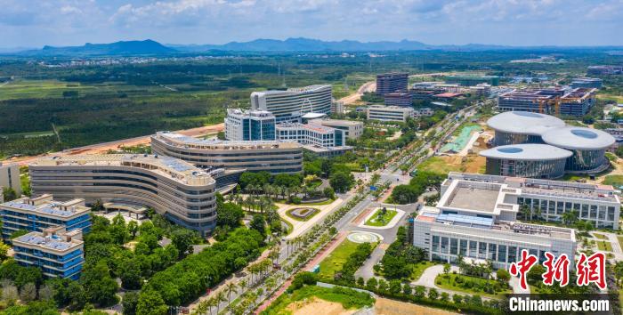 海南博鰲樂城:推動制度集成創新 促海外就醫消費回流-易網健康<a href=http://m.aoa7937.com/jkys/ target=_blank class=infotextkey>養生</a>網 海南博鰲樂城:推動制度集成創新 促海外就醫消費回流