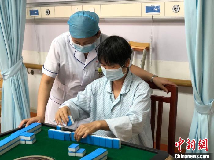 唱卡拉OK，跳廣場舞……看看廣東這家醫院的康復措施