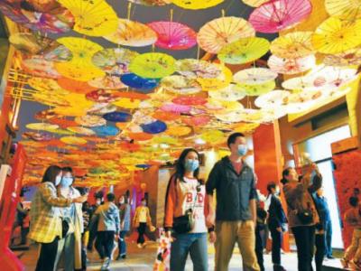 “五一”假期京城夜經(jīng)濟(jì)再升溫