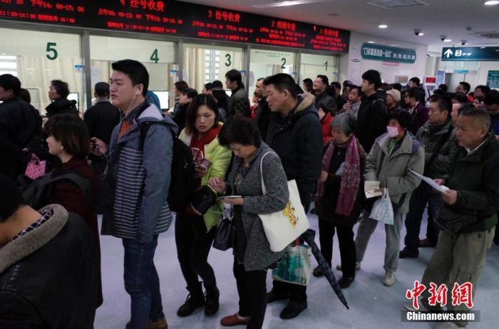 “老寒腿”是因年輕時不穿秋褲？這話你還信嗎……