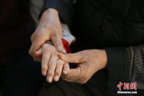 @肥胖熬夜久坐的你!已被糖尿病悄悄盯上…-易網<a href=http://m.aoa7937.com/ target=_blank class=infotextkey>健康養生</a>網 @肥胖熬夜久坐的你!已被糖尿病悄悄盯上…