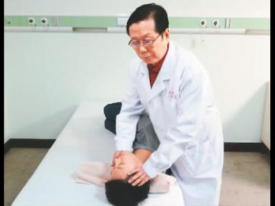 讓“站錯了隊”的脊椎關(guān)節(jié)歸位（大健康觀察）