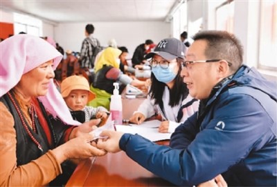 “輸血供氧”變為“造血制氧”(人民健康這十年⑩)-易網<a href=http://m.aoa7937.com/ target=_blank class=infotextkey>健康養生</a>網 “輸血供氧”變為“造血制氧”(人民健康這十年⑩)