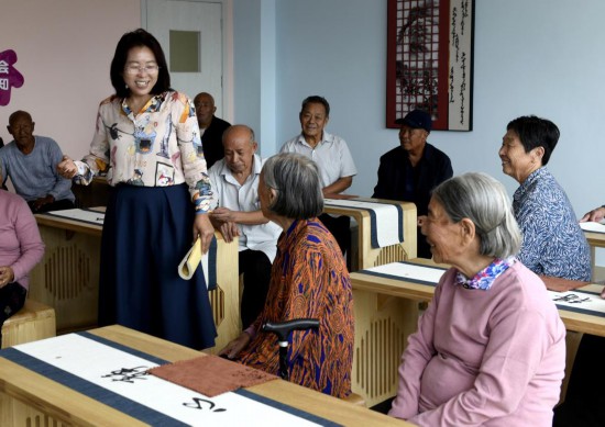 全力守護(hù)2.67億多老年人健康養(yǎng)老——2021年度國(guó)家老齡事業(yè)發(fā)展公報(bào)透視