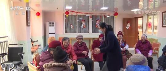 養(yǎng)老機(jī)構(gòu)醫(yī)護(hù)人員筑牢安全屏障守護(hù)老年群體健康
