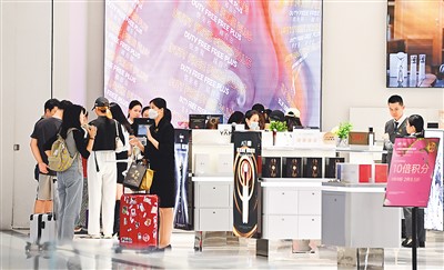 免稅購物催熱海南旅游-易網健康<a href=http://m.aoa7937.com/jkys/ target=_blank class=infotextkey>養生</a>網 免稅購物催熱海南旅游