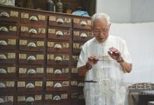 秋天中醫(yī)養(yǎng)生妙招：宜泡腳搓耳多運(yùn)動