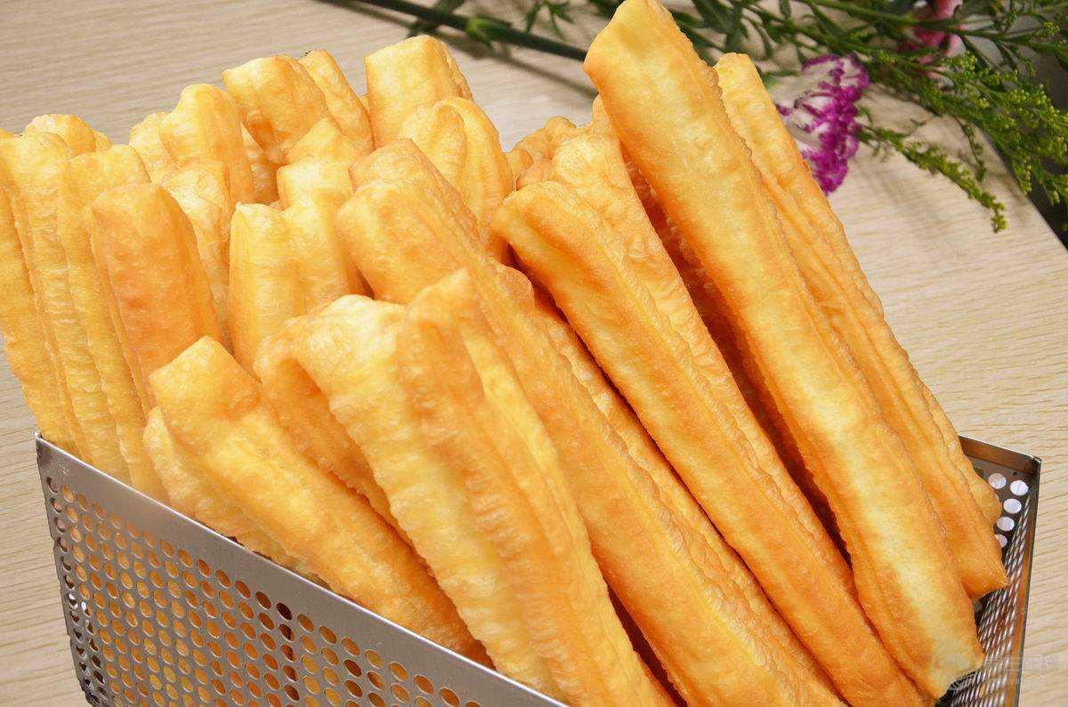 這些高脂肪的食物多吃容易發(fā)胖，最后一個(gè)讓人想不到