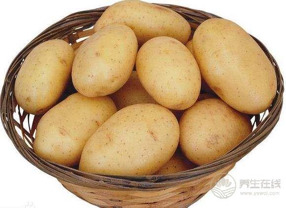 土豆發(fā)芽后還能食用嗎？切掉發(fā)芽部分可以食用嗎