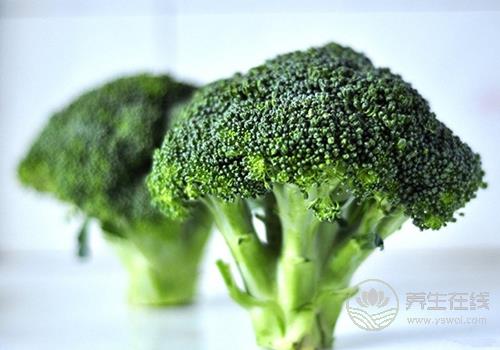 大蒜抗癌有奇效  這5種食物預(yù)防胃癌效果佳