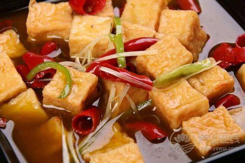 教你煎豆腐小竅門,這么做豆腐不會碎! 教你煎豆腐小竅門,這么做豆腐不會碎!