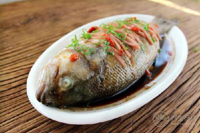吃魚有很多好處，但這幾類人要少吃