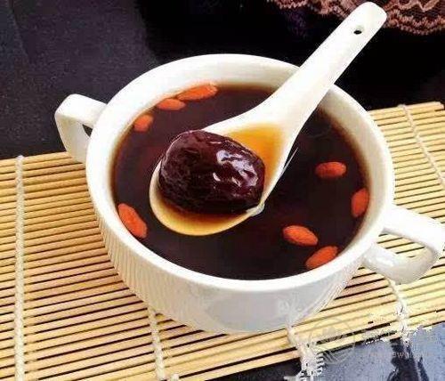 家庭治療感冒的3個(gè)食療方,收藏備用 家庭治療感冒的3個(gè)食療方,收藏備用