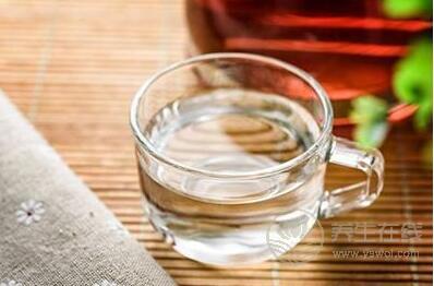 喝了“陰陽(yáng)水”會(huì)怎樣?陰陽(yáng)水的3大危害不容忽視! 喝了“陰陽(yáng)水”會(huì)怎樣?陰陽(yáng)水的3大危害不容忽視!