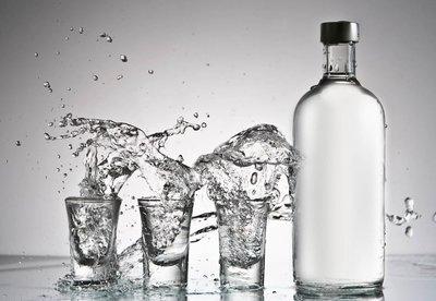 喝白酒的時(shí)候不適合同時(shí)吃哪些菜