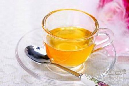蜂蜜水有什么好處?蜂蜜水的作用與功效有哪些?