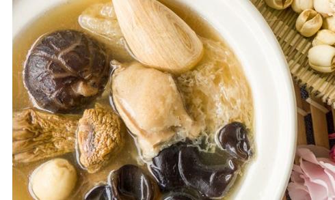 講解五種適合春天養(yǎng)生湯滋補的制作食譜