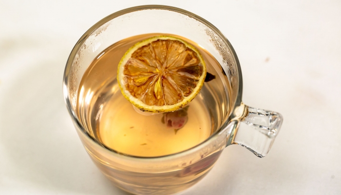 白露節氣喝白露茶是風俗嗎 白露茶的制作工藝-易網<a href=http://m.aoa7937.com/ target=_blank class=infotextkey>健康養生</a>網 白露節氣喝白露茶是風俗嗎 白露茶的制作工藝