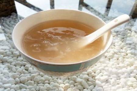 葛根粉的作用與功效，女性吃葛根粉好處多多豐胸效果極好