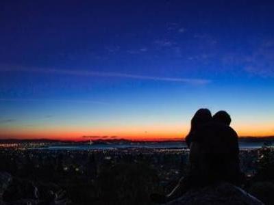 接吻的時候會有口臭嗎？接吻的時候心跳加速說明什么？