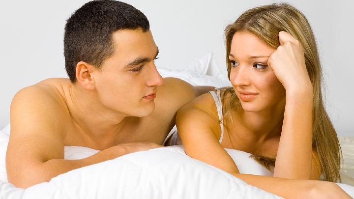 中年夫妻該怎么享受性愛 中年男女必學的5個技巧-易網健康<a href=http://m.aoa7937.com/jkys/ target=_blank class=infotextkey>養生</a>網 中年夫妻該怎么享受性愛 中年男女必學的5個技巧