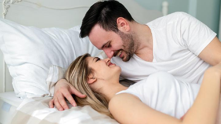 自慰有沒有好處 男人適當自慰竟有這些效果-易網<a href=http://m.aoa7937.com/ target=_blank class=infotextkey>健康養生</a>網 自慰有沒有好處 男人適當自慰竟有這些效果