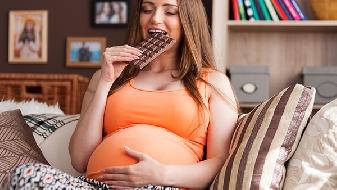 中年女性更容易患乳腺癌嗎 防范乳腺癌該怎么做-易網健康<a href=http://m.aoa7937.com/jkys/ target=_blank class=infotextkey>養生</a>網 中年女性更容易患乳腺癌嗎 防范乳腺癌該怎么做