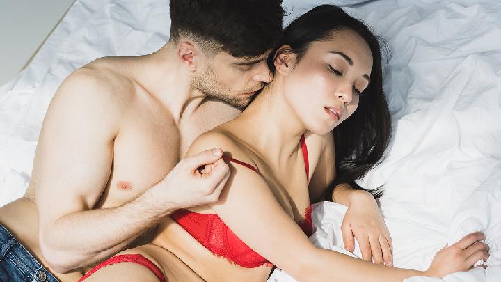 夫妻性生活不和諧？5個錯誤認知毀了性愛快感