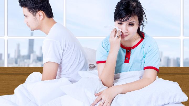 女性多大歲數最渴望性生活 這個年齡段的女人性欲最強-易網健康<a href=http://m.aoa7937.com/jkys/ target=_blank class=infotextkey>養生</a>網 女性多大歲數最渴望性生活 這個年齡段的女人性欲最強