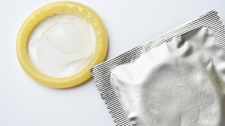 女用避孕套有何優點 女用避孕套靠不靠譜-易網健康養生網 女用避孕套有何優點 女用避孕套靠不靠譜