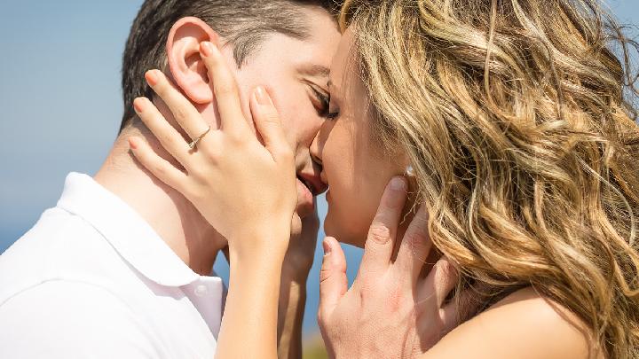 夫妻如何提高性生活質量？ 夫妻日常多按這幾個穴位性生活更和諧