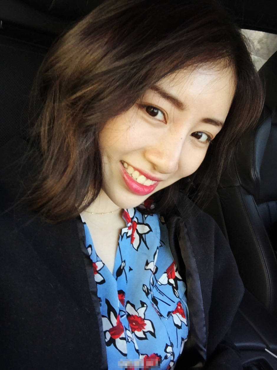 最美一字馬 藝術體操名將周捷套圖
