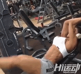 35歲練成最強大臀肌！被奉為“臀神”，擁有600萬粉絲