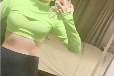 擁有劉亦菲馬甲線的瑜伽動作，每天二十分鐘練出細(xì)腰好身材